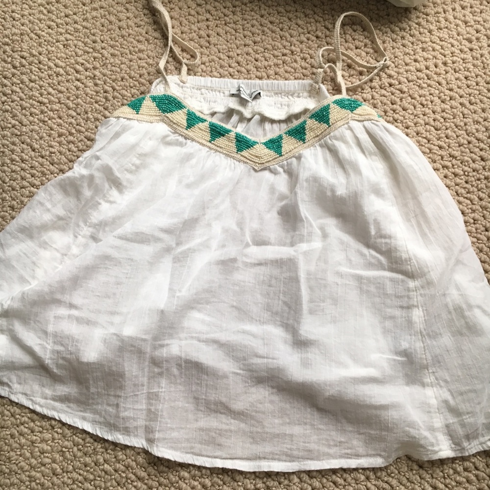 American Eagle white tank